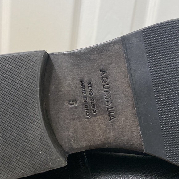 Aquatalia Gabrina Leather Bootie - Picture 8 of 10